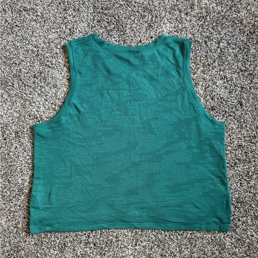 lululemon athletica Teal Crop Top